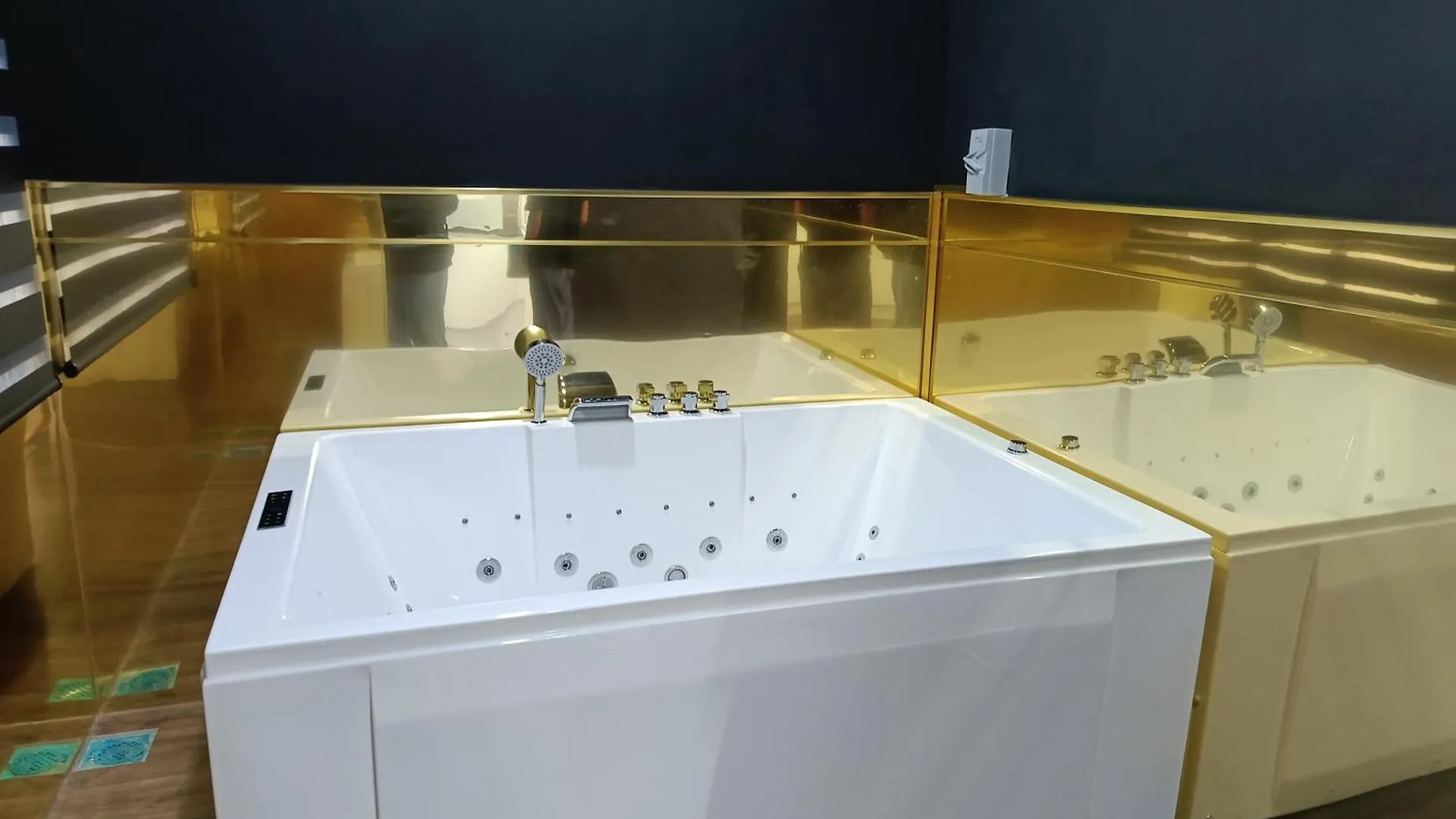 Newstar Jacuzzi Homestay Near Jonker Kota Laksamana Melaka Holiday home